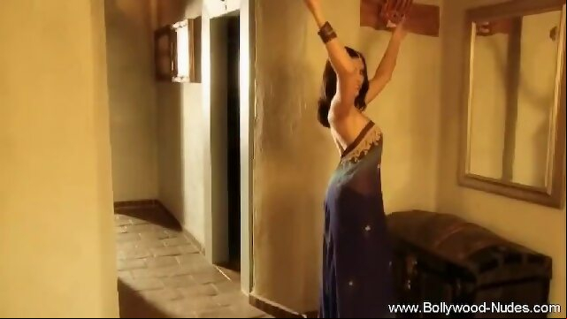 MILF Dreams Of India bollywoodnudes mom mother